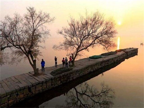 明月湾